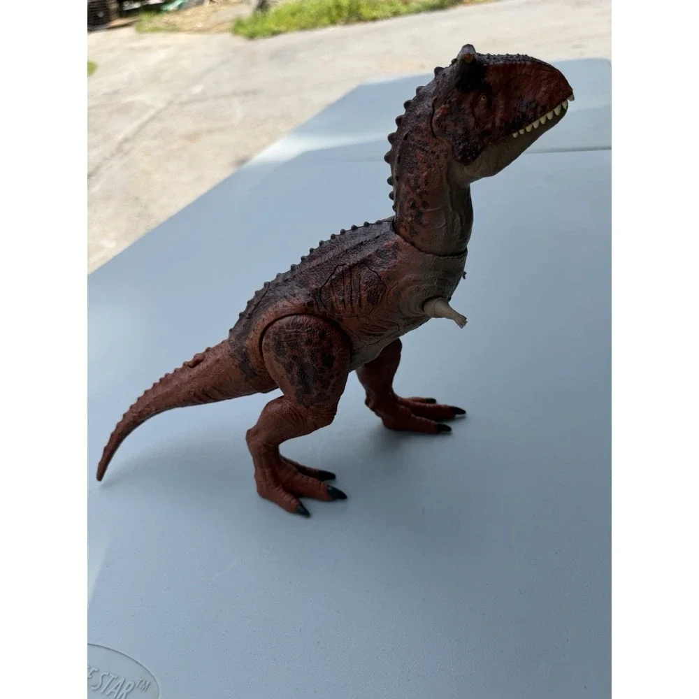Jurassic World Dinosaur - Carnosaurus Toy